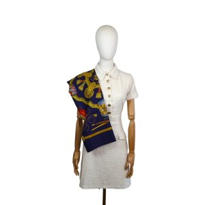 Hermès Carré 90 Les Tambours Silk Hermès Hermes 16