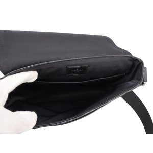 Louis Vuitton District PM Für Herren Louis Vuitton 26