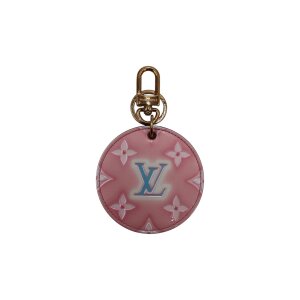 Louis Vuitton Valentine’s Day Illustre Bag Charm Limited editions Louis Vuitton 11