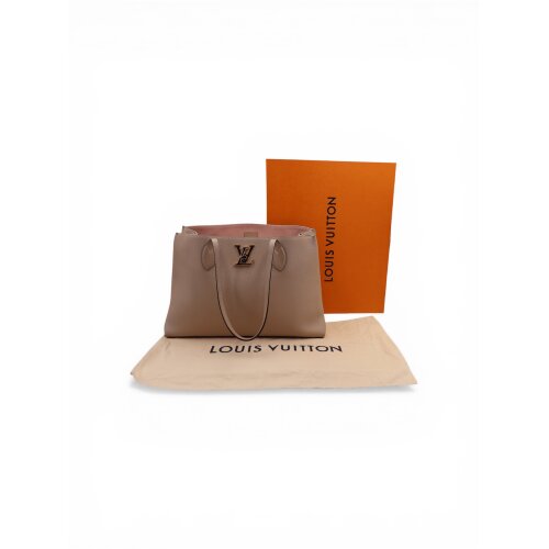 Louis Vuitton Lockme Shopper Greige Handtaschen Louis Vuitton 6