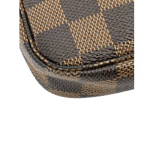 Louis Vuitton Mini Pochette Accessoires Trunks & Bags Handtaschen Louis Vuitton 25