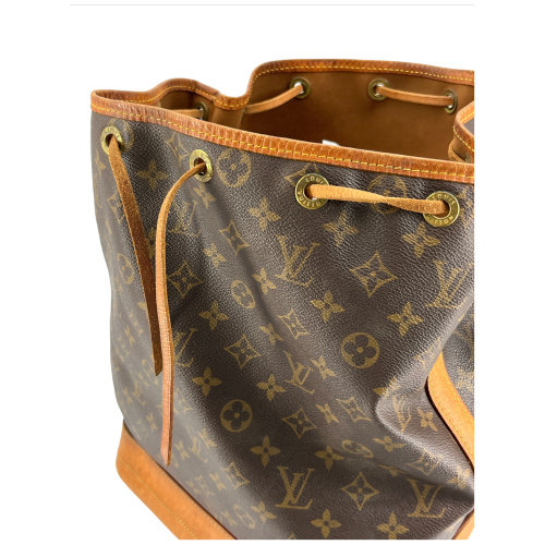 Louis Vuitton Sac Noe Grand Monogram Canvas Carrier bags Louis Vuitton 17