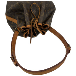 Louis Vuitton Sac Noe Grand Monogram Canvas Carrier bags Louis Vuitton 44