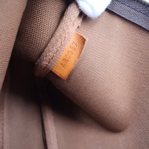 Louis Vuitton Pochette Accessoires Monogram Canvas Handtaschen Louis Vuitton 14