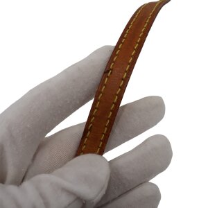 Louis Vuitton Pochette Accessoires Monogram Canvas Handtaschen Louis Vuitton 37