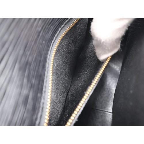 Louis Vuitton Saint Cloud GM Epi Schwarz Handtaschen Louis Vuitton 23