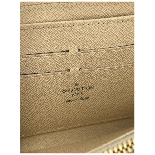 Louis Vuitton Zippy Damier Azur Purse Louis Vuitton Louis Vuitton 17