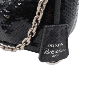 Prada Re-Edition 2005 Schwarz Handtaschen Prada 34